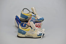 Load image into Gallery viewer, (1986) Asics Lady Gel Lyte