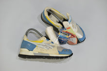 Load image into Gallery viewer, (1986) Asics Lady Gel Lyte