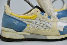 Load image into Gallery viewer, (1986) Asics Lady Gel Lyte