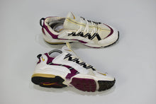 Load image into Gallery viewer, (1996) Nike Air Max Light III (Red)