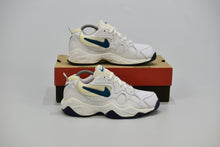 Load image into Gallery viewer, (1997) Nike Diverge