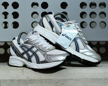 Load image into Gallery viewer, (2008) Asics Patriot