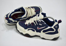 Load image into Gallery viewer, (1998) Nike Cross Trainer