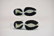 Load image into Gallery viewer, (1998) Nike Air Runners