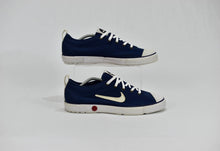 Load image into Gallery viewer, (1998) Nike Pillar Cushion