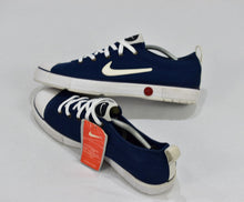 Load image into Gallery viewer, (1998) Nike Pillar Cushion
