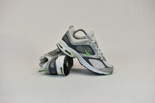 Load image into Gallery viewer, (2006) Nike Air Max Moto IV