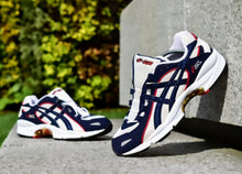 Load image into Gallery viewer, (1998) Asics GT-2030