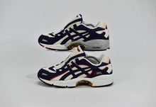 Load image into Gallery viewer, (1998) Asics GT-2030