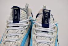 Load image into Gallery viewer, (1997) Nike Skylon Triax III