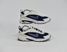 Load image into Gallery viewer, (2003) Nike Jet Stream Plus