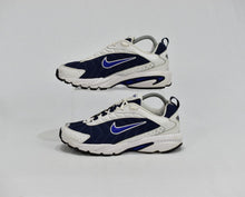 Load image into Gallery viewer, (2003) Nike Jet Stream Plus