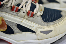 Load image into Gallery viewer, (1998) Nike Air Rollin&#39;