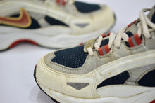 Load image into Gallery viewer, (1998) Nike Air Rollin&#39;
