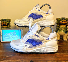 Load image into Gallery viewer, (1990&#39;s) Saucony Jazz 5000