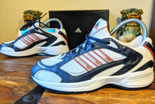 Load image into Gallery viewer, (2003) Adidas Falcon