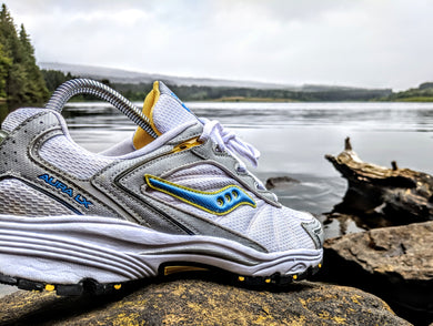 (2005) Saucony Grid Aura LX