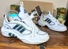 Load image into Gallery viewer, (2000) Adidas Response Trainer