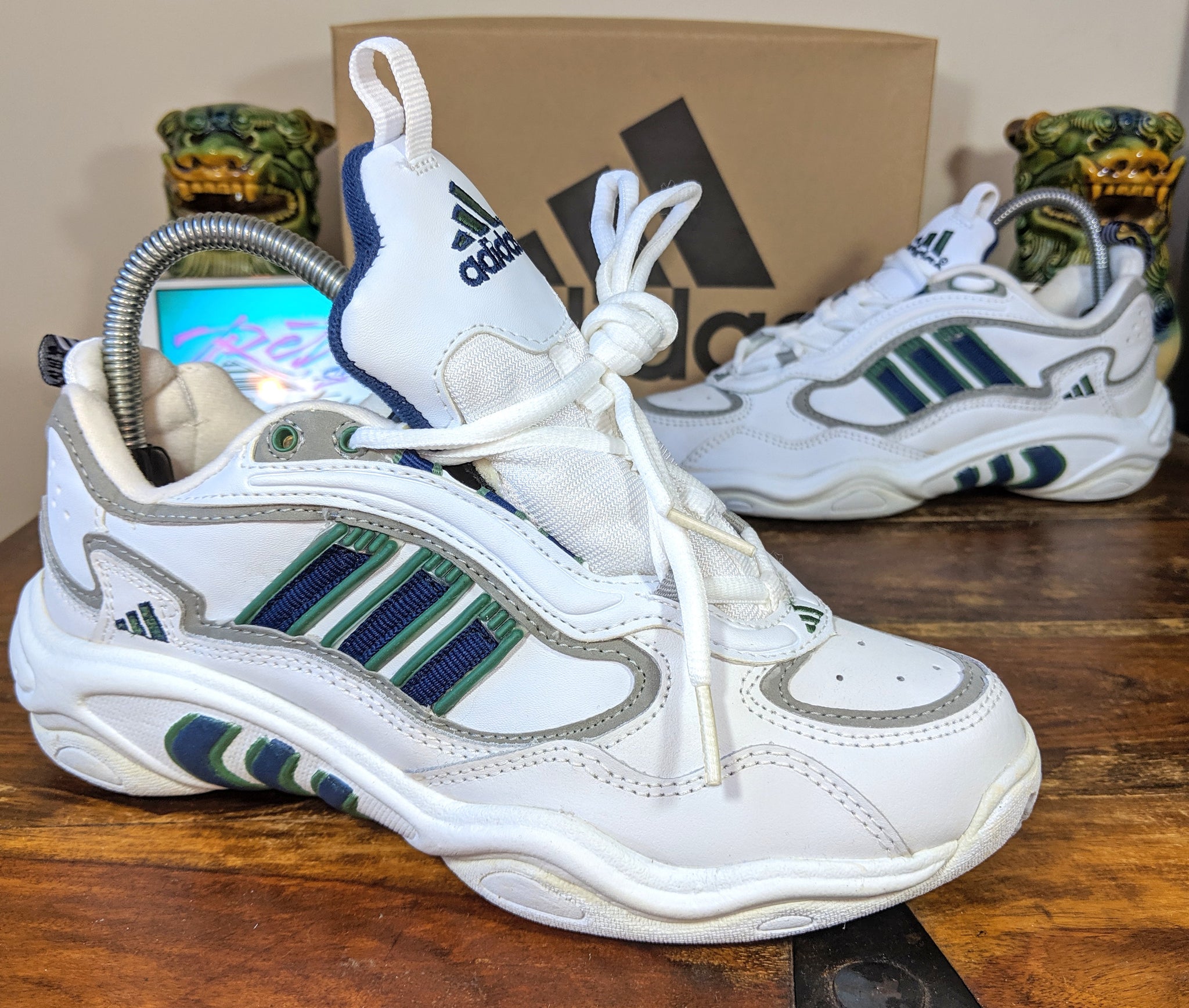 Adidas response 2000 Clearance