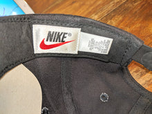Load image into Gallery viewer, (1990&#39;s) Nike Swoosh Snapback