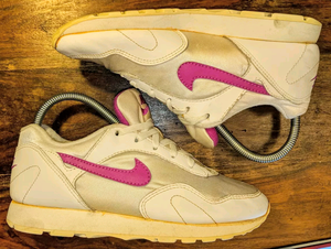 (1995) Nike Outburst